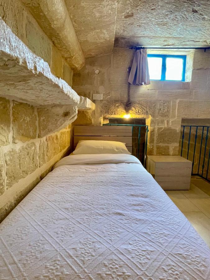 Ta Pinu Guesthouse Gharb  Exterior photo