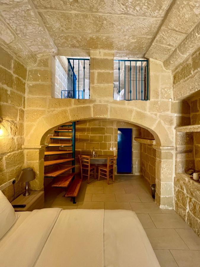 Ta Pinu Guesthouse Gharb  Exterior photo
