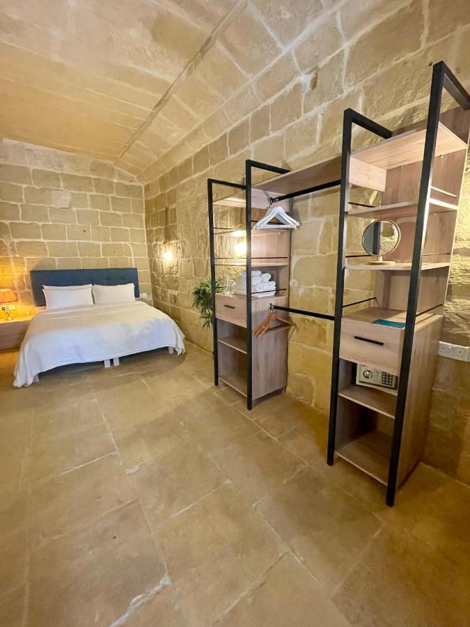 Ta Pinu Guesthouse Gharb  Exterior photo