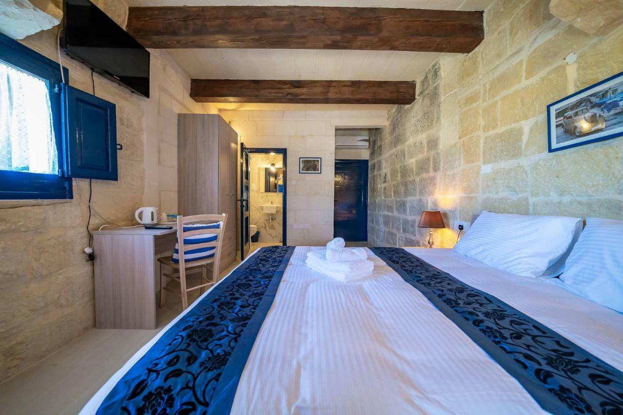 Ta Pinu Guesthouse Gharb  Exterior photo
