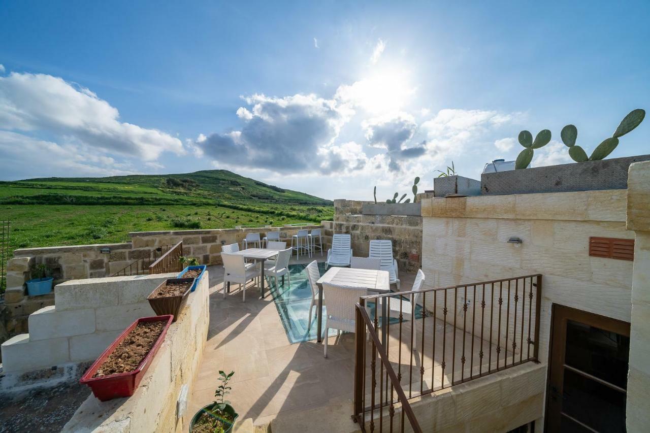 Ta Pinu Guesthouse Gharb  Exterior photo