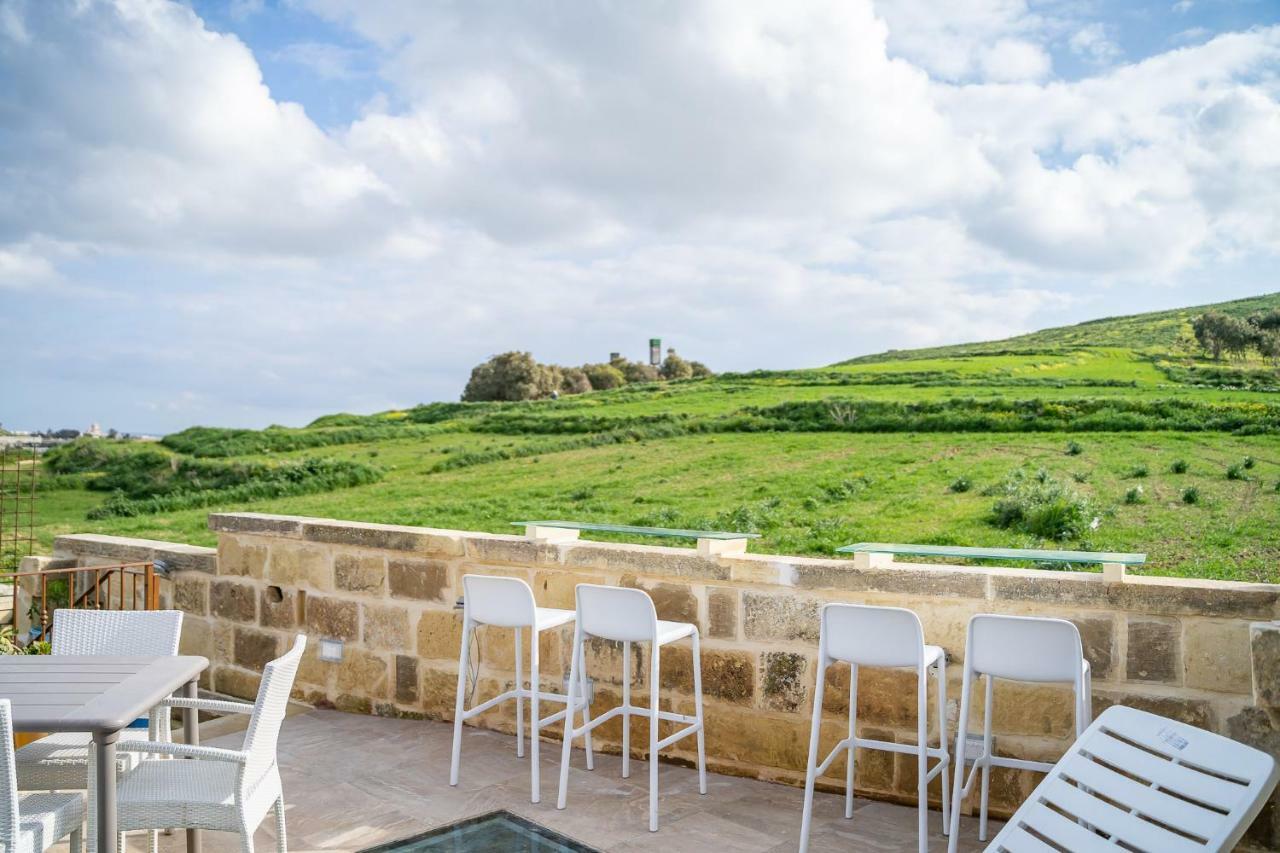 Ta Pinu Guesthouse Gharb  Exterior photo