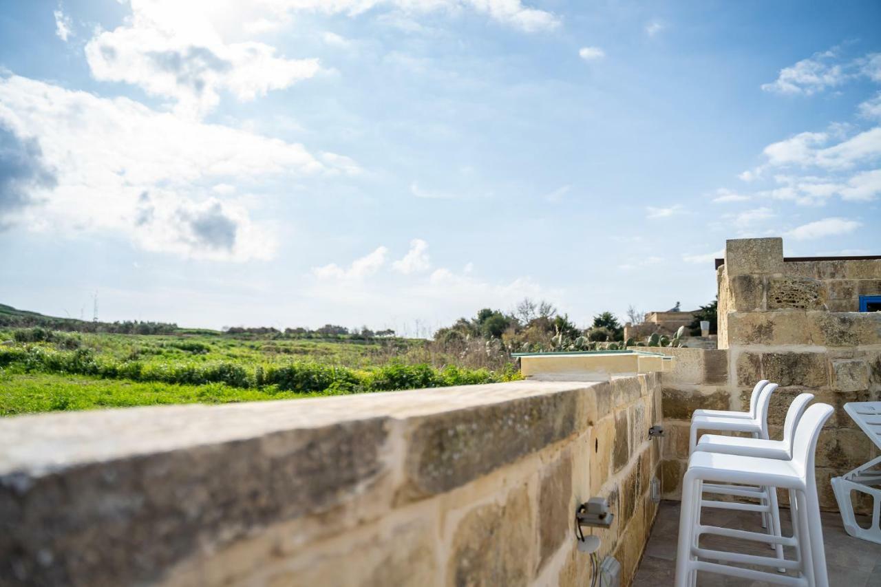 Ta Pinu Guesthouse Gharb  Exterior photo