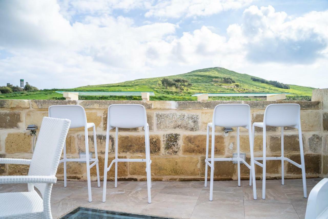 Ta Pinu Guesthouse Gharb  Exterior photo
